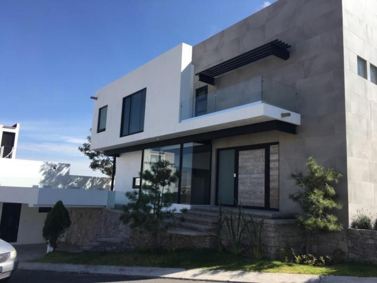 Дом с 4 спальнями в Керетаро, Мексика № 151850