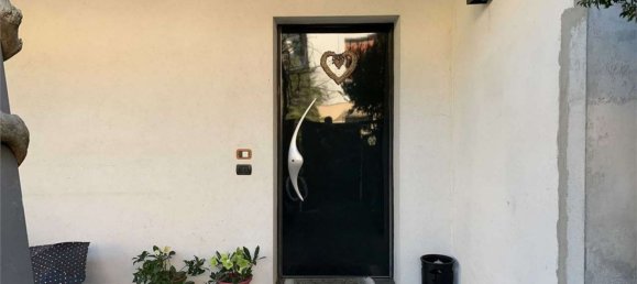 6 rooms Apartment in Conegliano, Italy No. 299020 3