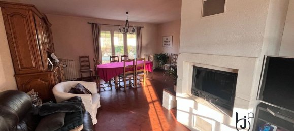 4 غرف نوم منزل في Mayenne, France رقم 363173 10