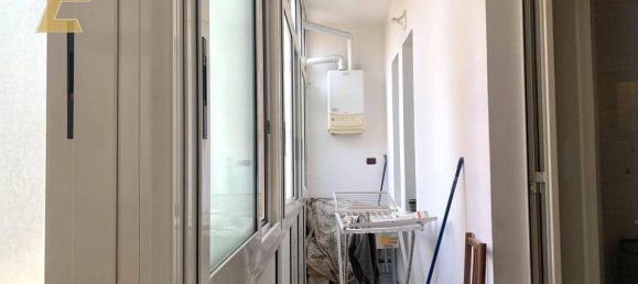 Apartamento T2 em Bari, Italy N.º 317366 16