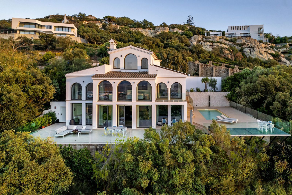 4 Schlafzimmer Villa in Zahara de los Atunes, Spain, Nr. 103674