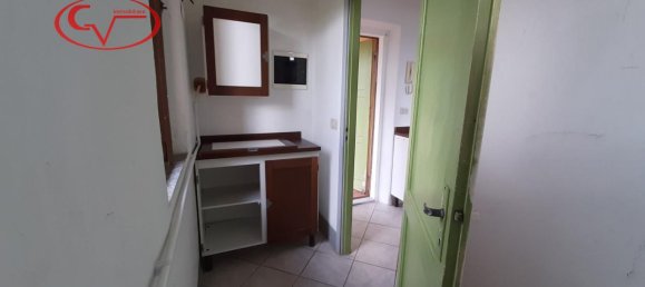 Дом с 6 комнатами в Латерина Перджине Вальдарно, Италия № 228202 27