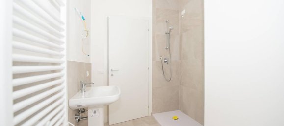 3غرفة شقة في Jesolo, Italy رقم 235968 38