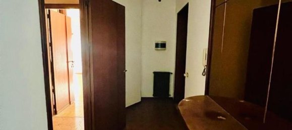 7 rooms Apartment in Palermo, Italy No. 32311 9