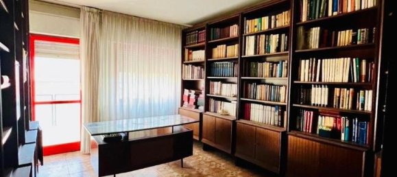 7 rooms Apartment in Palermo, Italy No. 32311 17