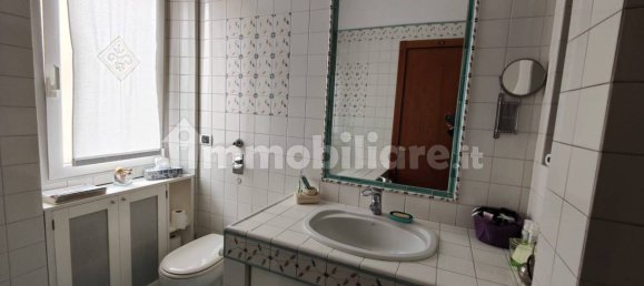 2 bedrooms Apartment in Milan, Italy No. 318015 18