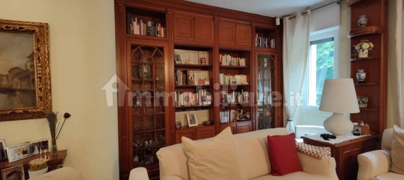 2 bedrooms Apartment in Milan, Italy No. 318015 6