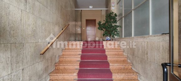 2 bedrooms Apartment in Milan, Italy No. 318015 2