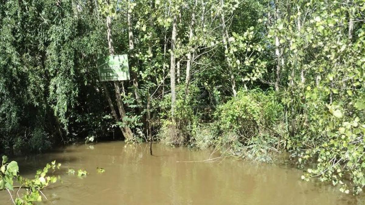 Grundstück in San Fernando, Argentina, Nr. 49610