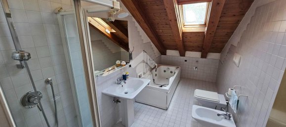 3 rooms Apartment in Feltre, Italy No. 347398 15