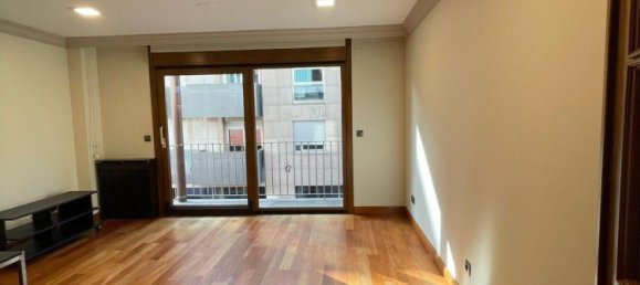 3 bedrooms Duplex in Leon, Spain No. 155893 4