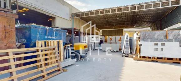 Fabrik in Al Quoz, UAE 2323m², Nr. 97749 4