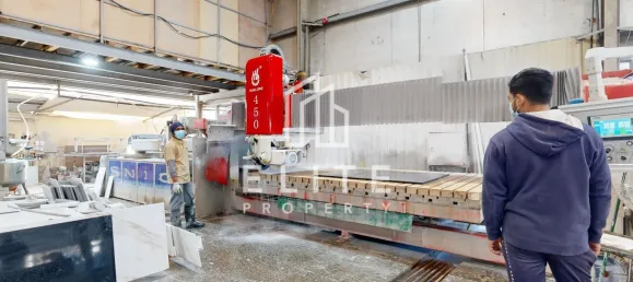 Fabrik in Al Quoz, UAE 2323m², Nr. 97749 16