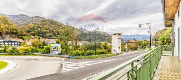 Casa de 6 habitaciónes en Borgosesia, Italy No. 141095 17