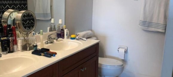2 Schlafzimmer Gewerbliche Immobilien in Miami, USA, Nr. 615419 5