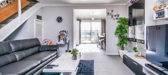 3 Schlafzimmer Haus in Croydon, United Kingdom, Nr. 8105 3