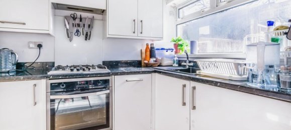 3 Schlafzimmer Haus in Croydon, United Kingdom, Nr. 8105 29