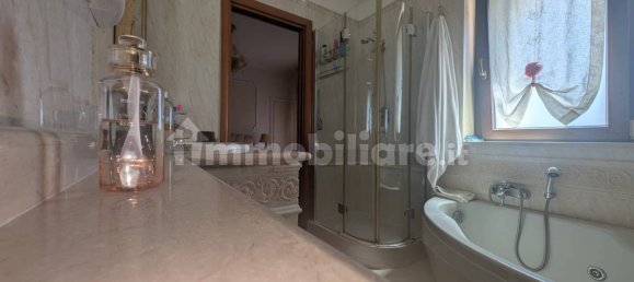 Вилла с 4 спальнями в Кротоне, Италия № 264996 45