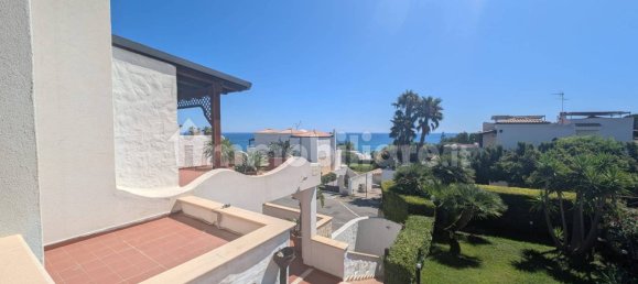 Вилла с 4 спальнями в Кротоне, Италия № 264996 9