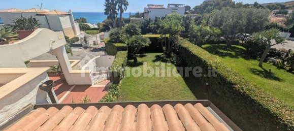 Вилла с 4 спальнями в Кротоне, Италия № 264996 10