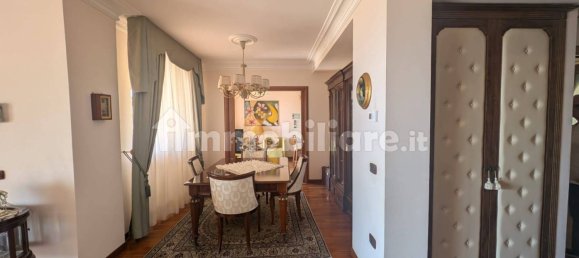 Вилла с 4 спальнями в Кротоне, Италия № 264996 38