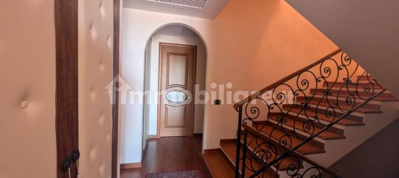 Вилла с 4 спальнями в Кротоне, Италия № 264996 30