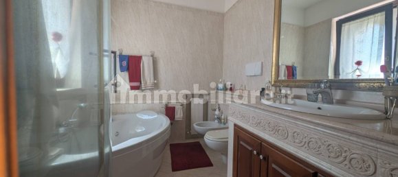 Вилла с 4 спальнями в Кротоне, Италия № 264996 46