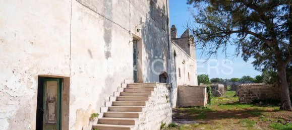 Casa de 22 habitaciónes en Manduria, Italy No. 127360 2