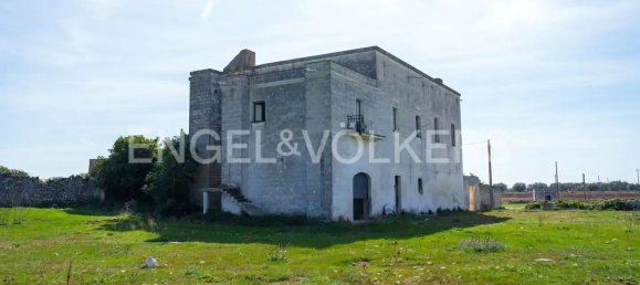 Casa de 22 habitaciónes en Manduria, Italy No. 127360 13