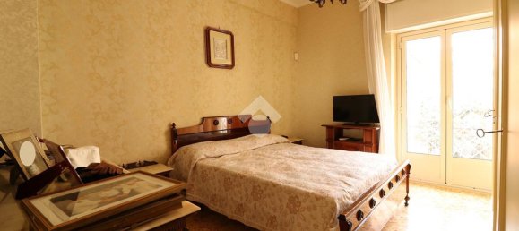 Apartamento de 3 habitaciónes en Genzano di Roma, Italy No. 4732 9