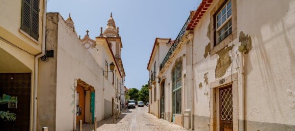  Commercial property in Cascais, Portugal No. 194329 4