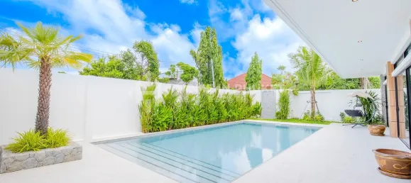 4 bedrooms House in Rawai, Thailand No. 60607 3