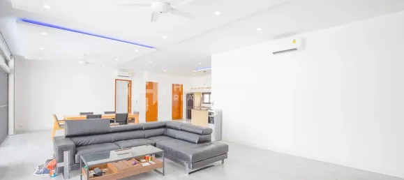 4 bedrooms House in Rawai, Thailand No. 60607 6