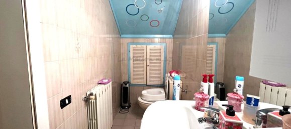 Квартира с 3 комнатами в Гаворрано, Италия № 48394 13