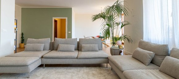 7 bedrooms Apartment in Ivrea, Italy No. 380311 5