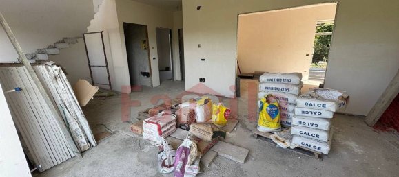 5 bedrooms Villa in Avella, Italy No. 323650 10