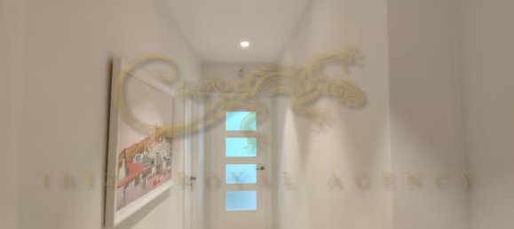 1 bedroom Apartment in San Antonio De Portmany, Spain No. 1073 6