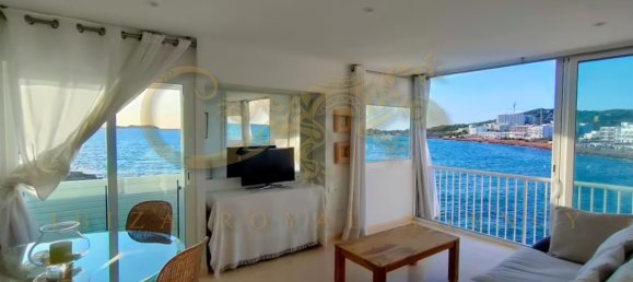 1 bedroom Apartment in San Antonio De Portmany, Spain No. 1073 2