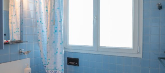 2 bedrooms Apartment in Clamart, France No. 163538 9