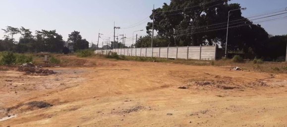  Commercial property in Ban Bueng, Thailand No. 1861 7