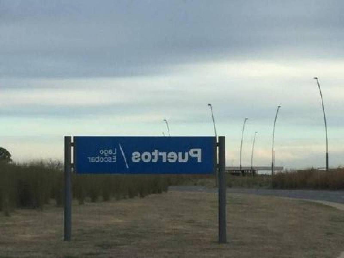 Terreno en Escobar, Argentina No. 44544