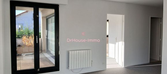 1 bedroom Apartment in Le Raincy, France No. 170157 4