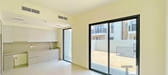 3 bedrooms Townhouse in Dubai South (Dubai World Central), UAE No. 95294 2