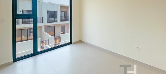 3 bedrooms Townhouse in Dubai South (Dubai World Central), UAE No. 95294 8