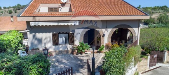 8غرفة فيلا في Pianella, Italy رقم 131551 5