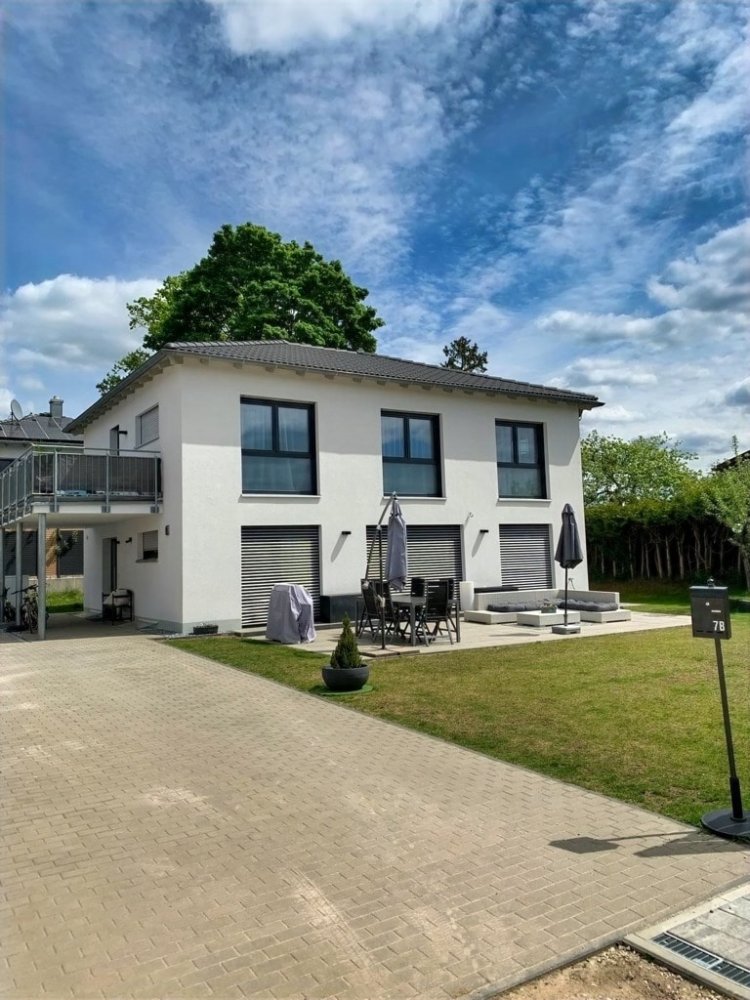 Casa de 5 dormitorios en Nuremberg, Germany No. 171154