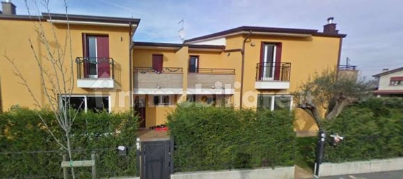 2 bedrooms House in Albignasego, Italy No. 301001 2