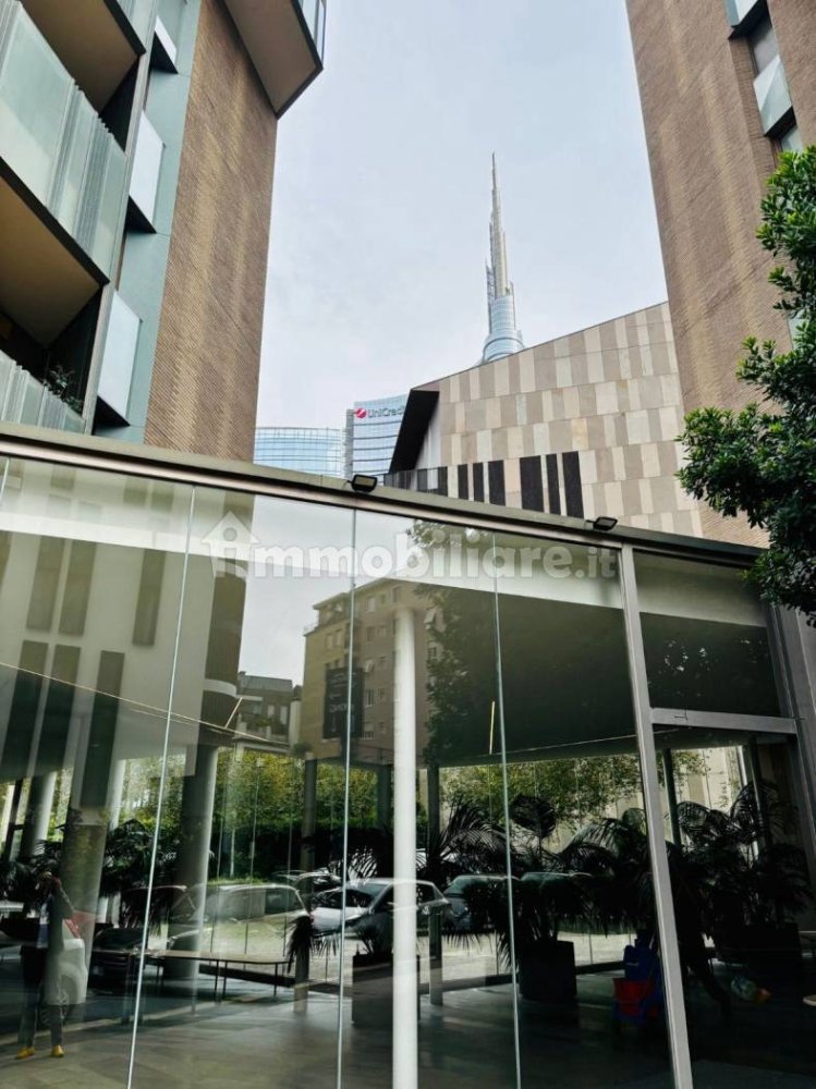 2 Schlafzimmer Wohnung in Milan, Italy, Nr. 384181