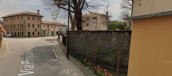 9 bedrooms House in Pordenone, Italy No. 381709 24