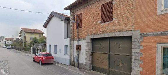 9 bedrooms House in Pordenone, Italy No. 381709 4